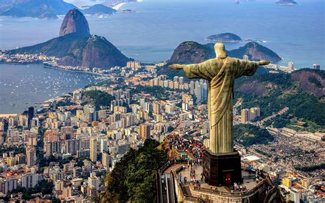 How the Christ the Redeemer statue in Rio de Janeiro became .
